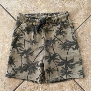 Boys Primark Green/Black Palm tree Shorts 4-5 years